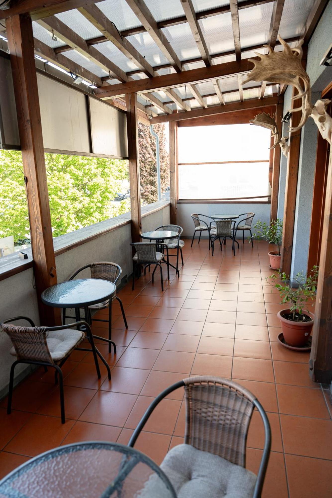 Hotel Cementar Hranice  Luaran gambar